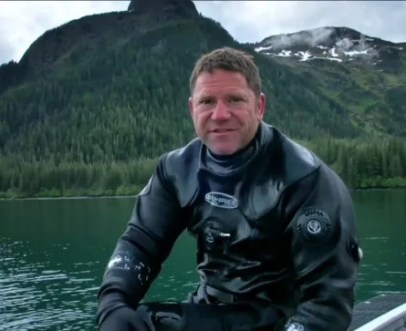 steve-backshall-wild-alsaka-ri2100