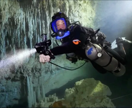steve backshall undiscovered worlds