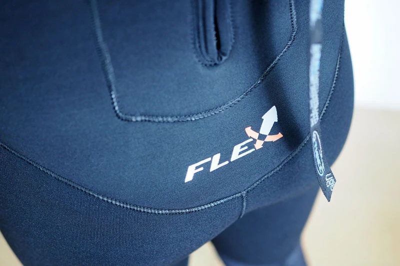 65 Semi-Dry Diving Wetsuit - Image 3