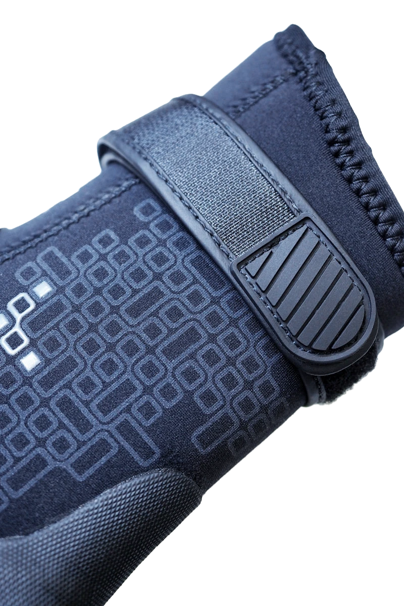 o'three zipperless boot strap